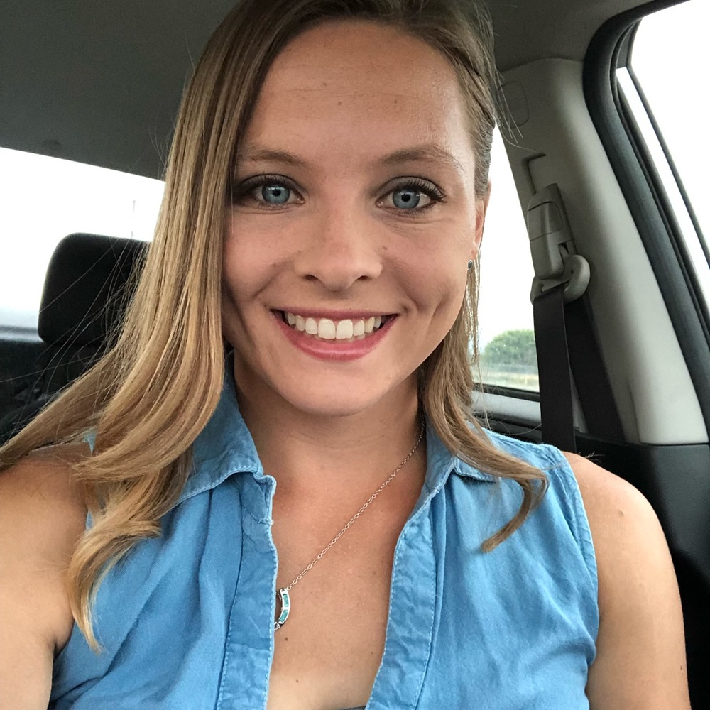 Meet your Posher, Colleen